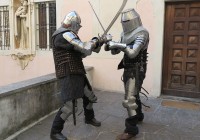Longsword combat in historic armour